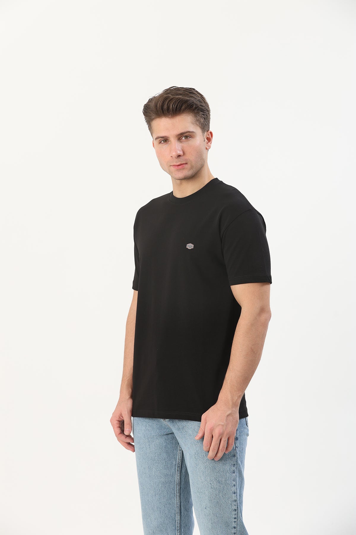 Erkek T-SHIRT REGULAR FIT SİYAH