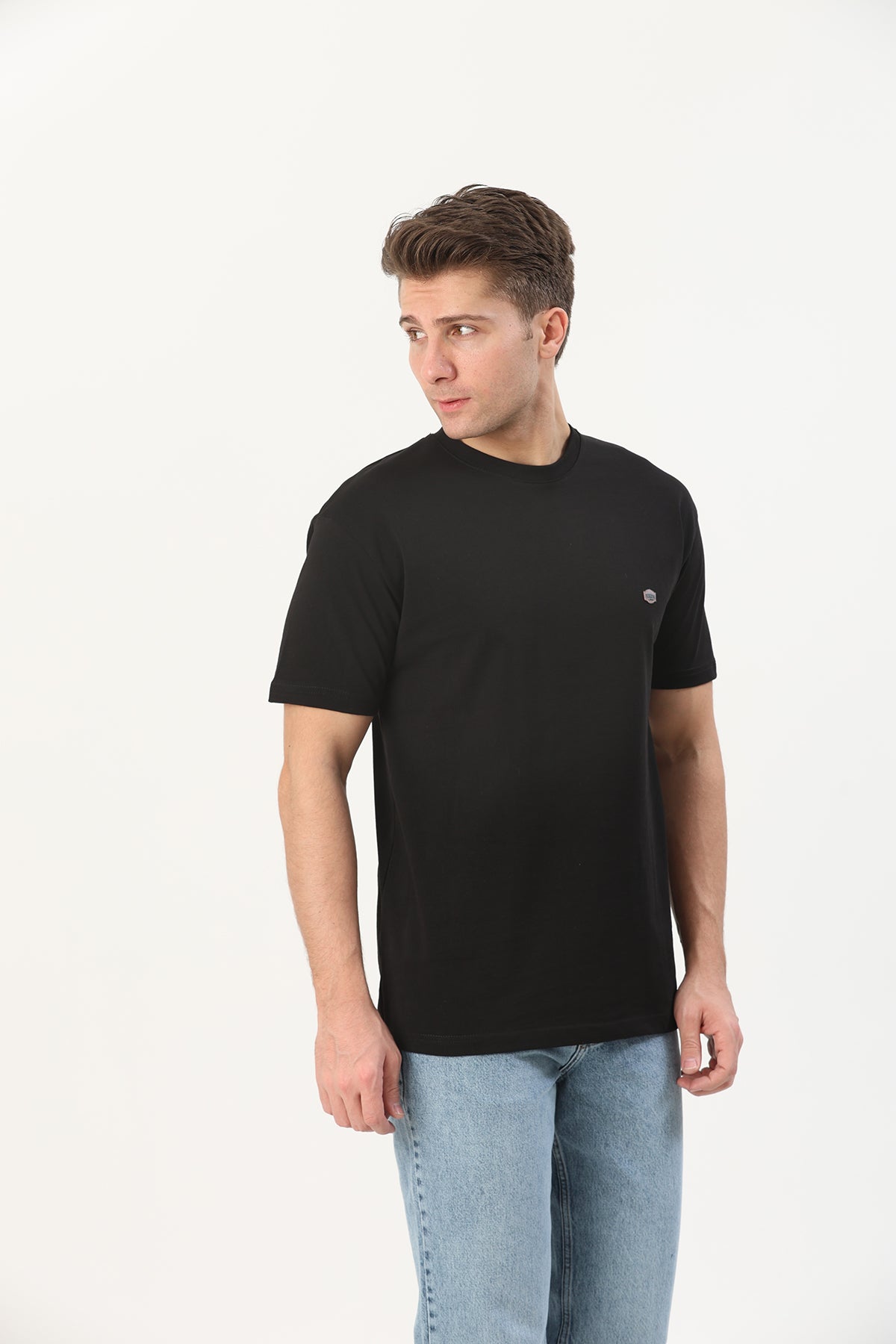 Erkek T-SHIRT REGULAR FIT SİYAH