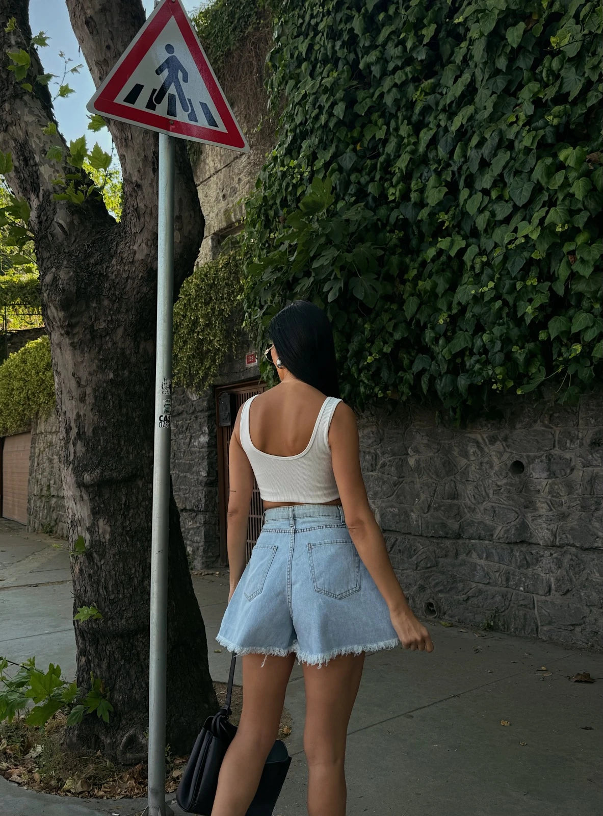 Geniş Paça Püsküllü Denim Şort Buz Mavi